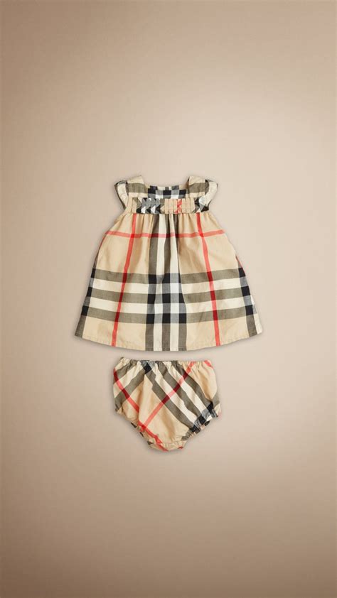 burberry bambino|Burberry newborn dresses.